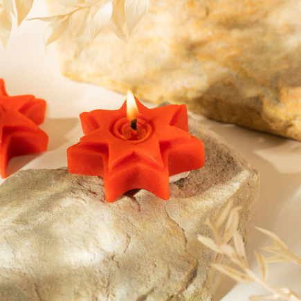 Świeca z wosku pszczelego