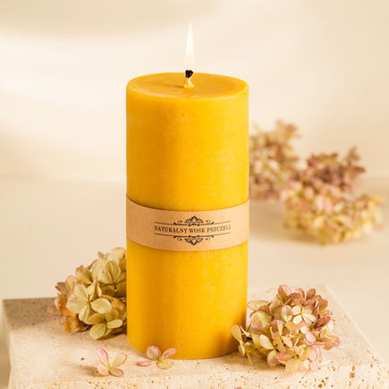 Świeca z wosku pszczelego