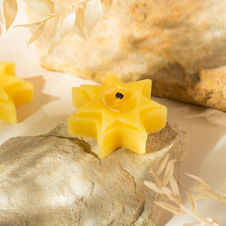 SA62 Świeca z wosku pszczelego