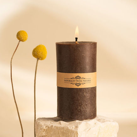 Świeca z wosku pszczelego